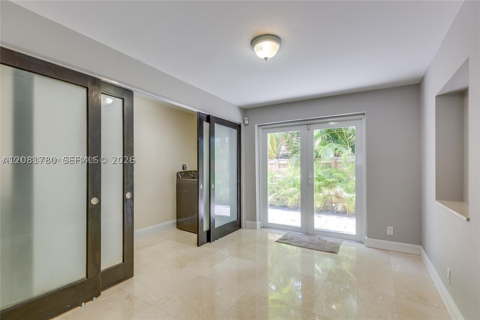 4323 N Bay Rd, Miami Beach FL 33140