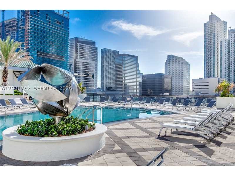 999 SW 1 AV #2503, Miami FL 33130