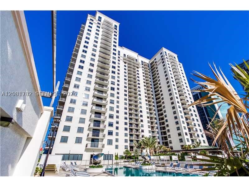 999 SW 1 AV #2503, Miami FL 33130