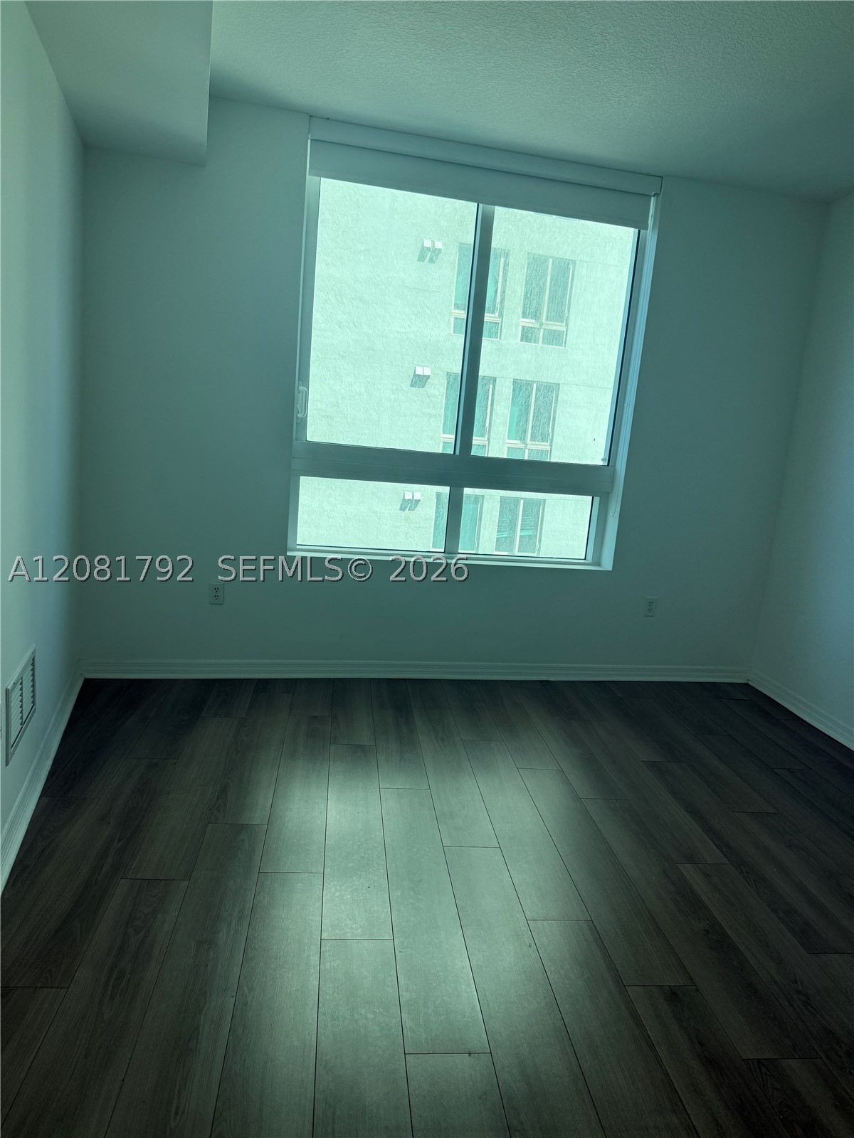 1900 N Bayshore Dr #1517, Miami FL 33132