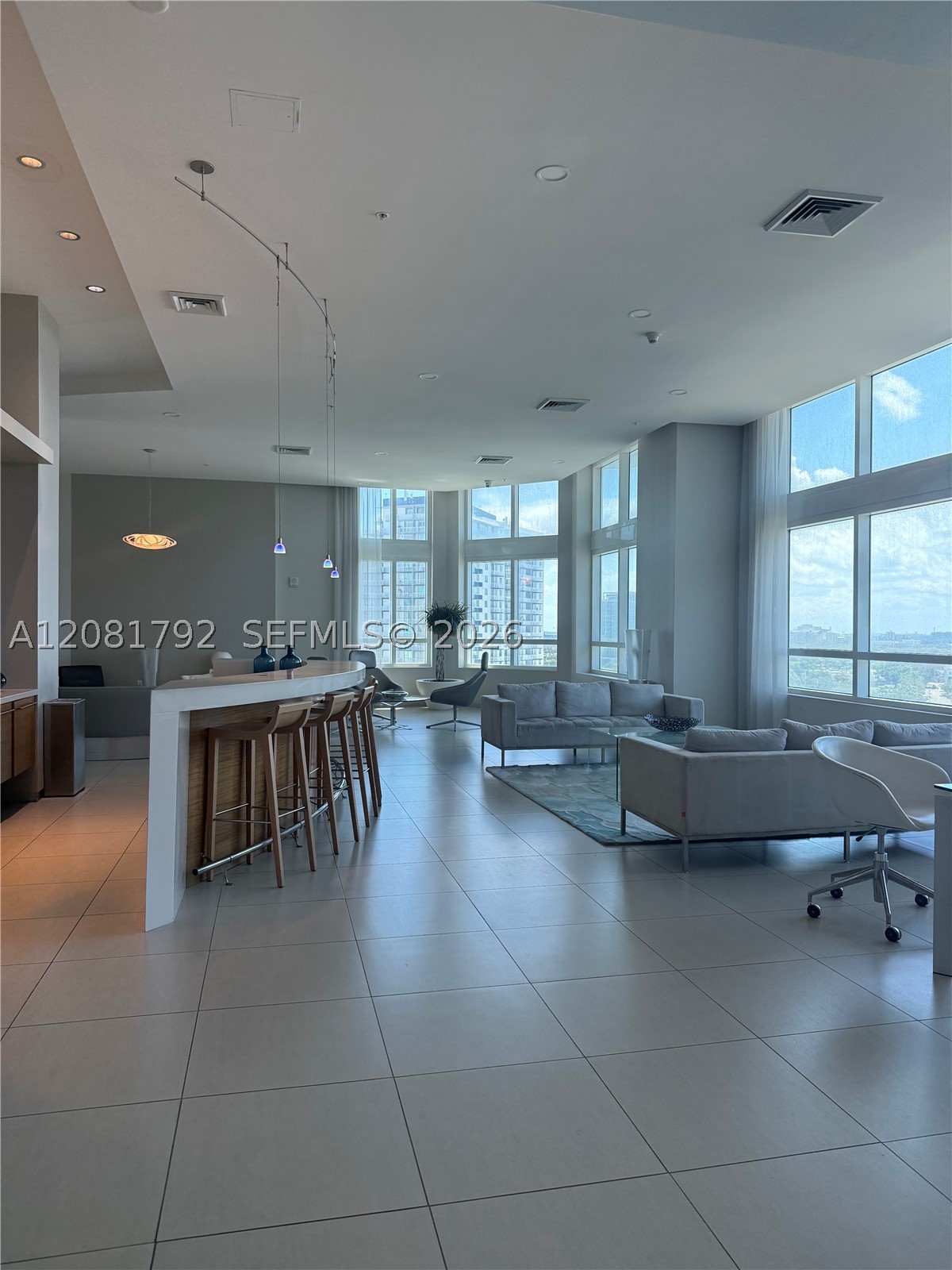 1900 N Bayshore Dr #1517, Miami FL 33132