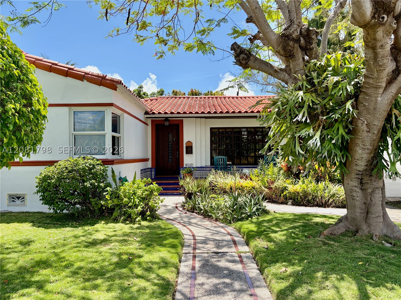 9132 Byron Ave, Surfside FL 33154