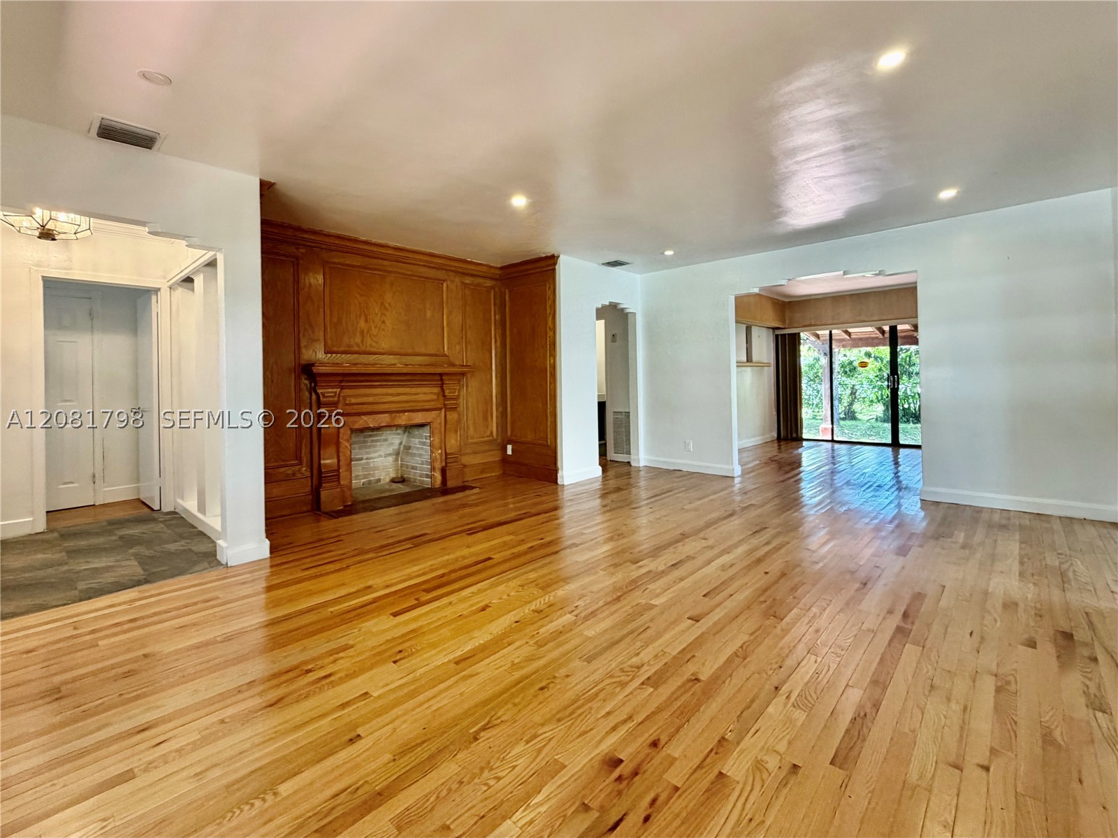 9132 Byron Ave, Surfside FL 33154