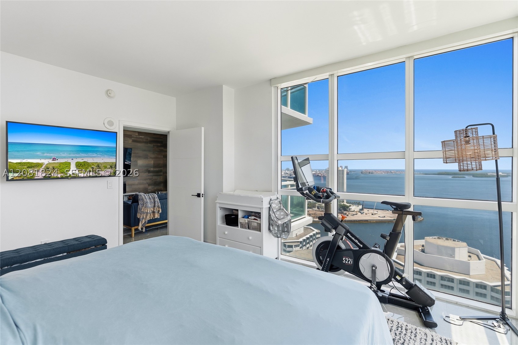 950 Brickell Bay Dr #3111, Miami FL 33131