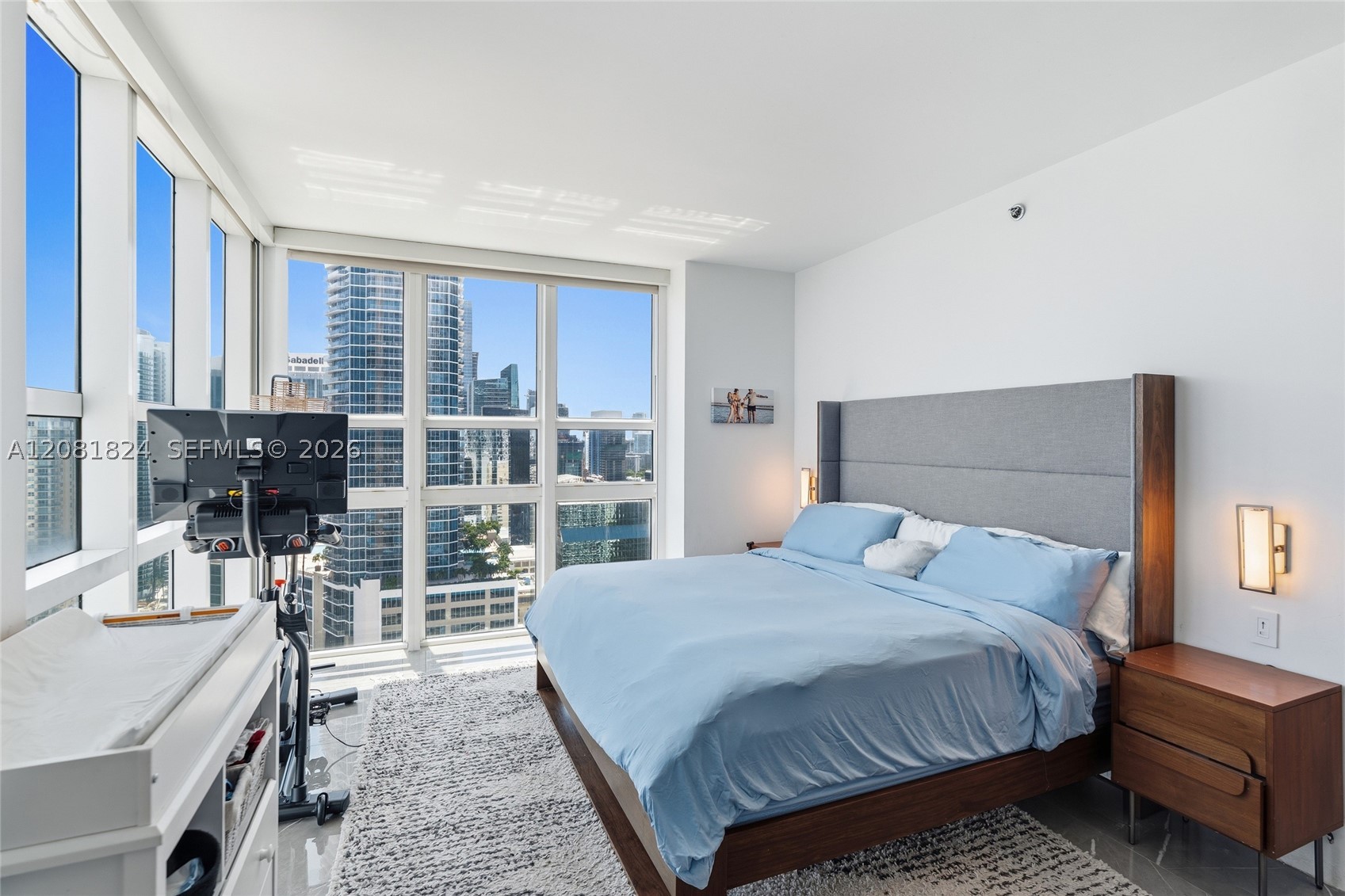 950 Brickell Bay Dr #3111, Miami FL 33131