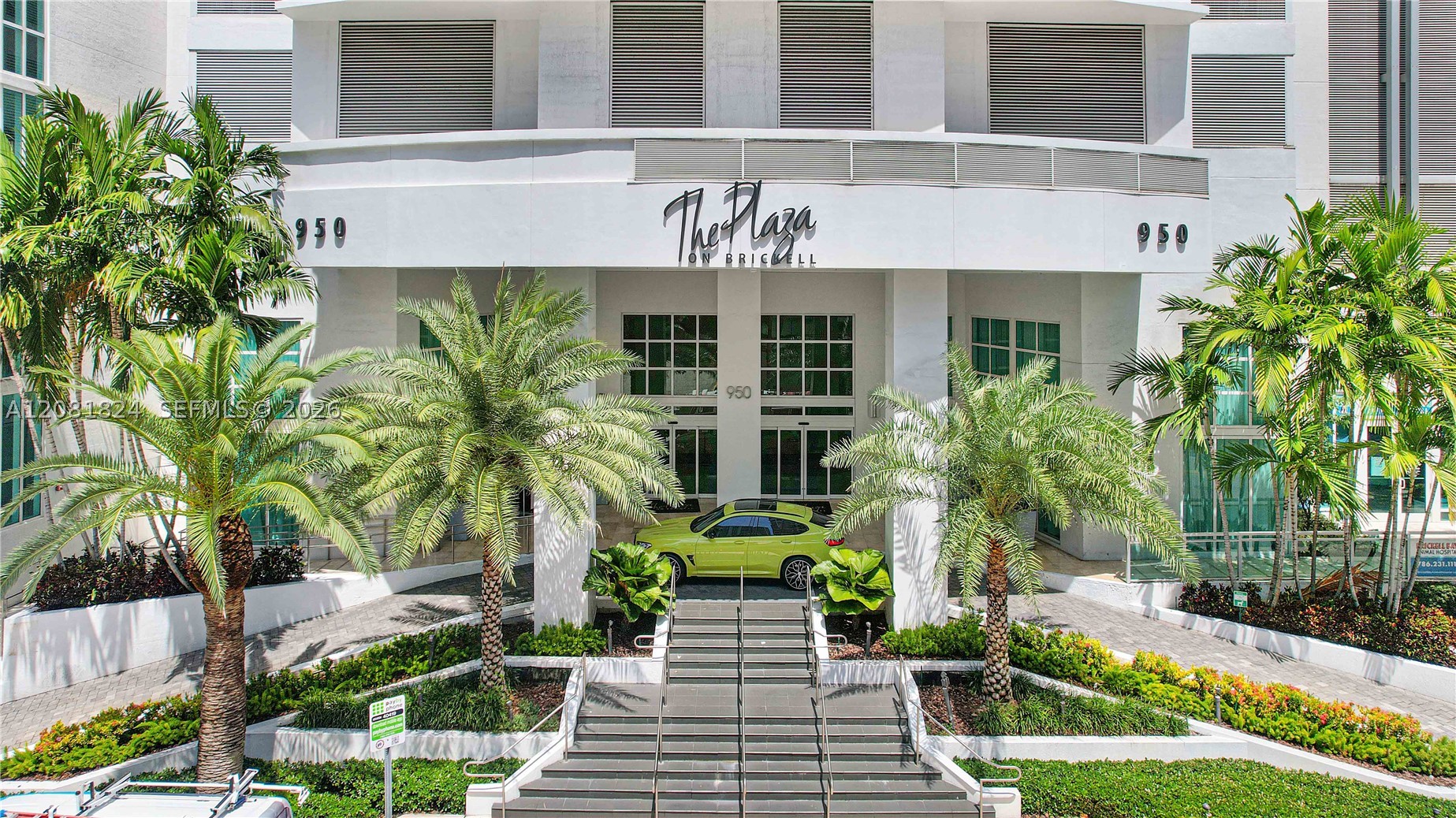 950 Brickell Bay Dr #3111, Miami FL 33131