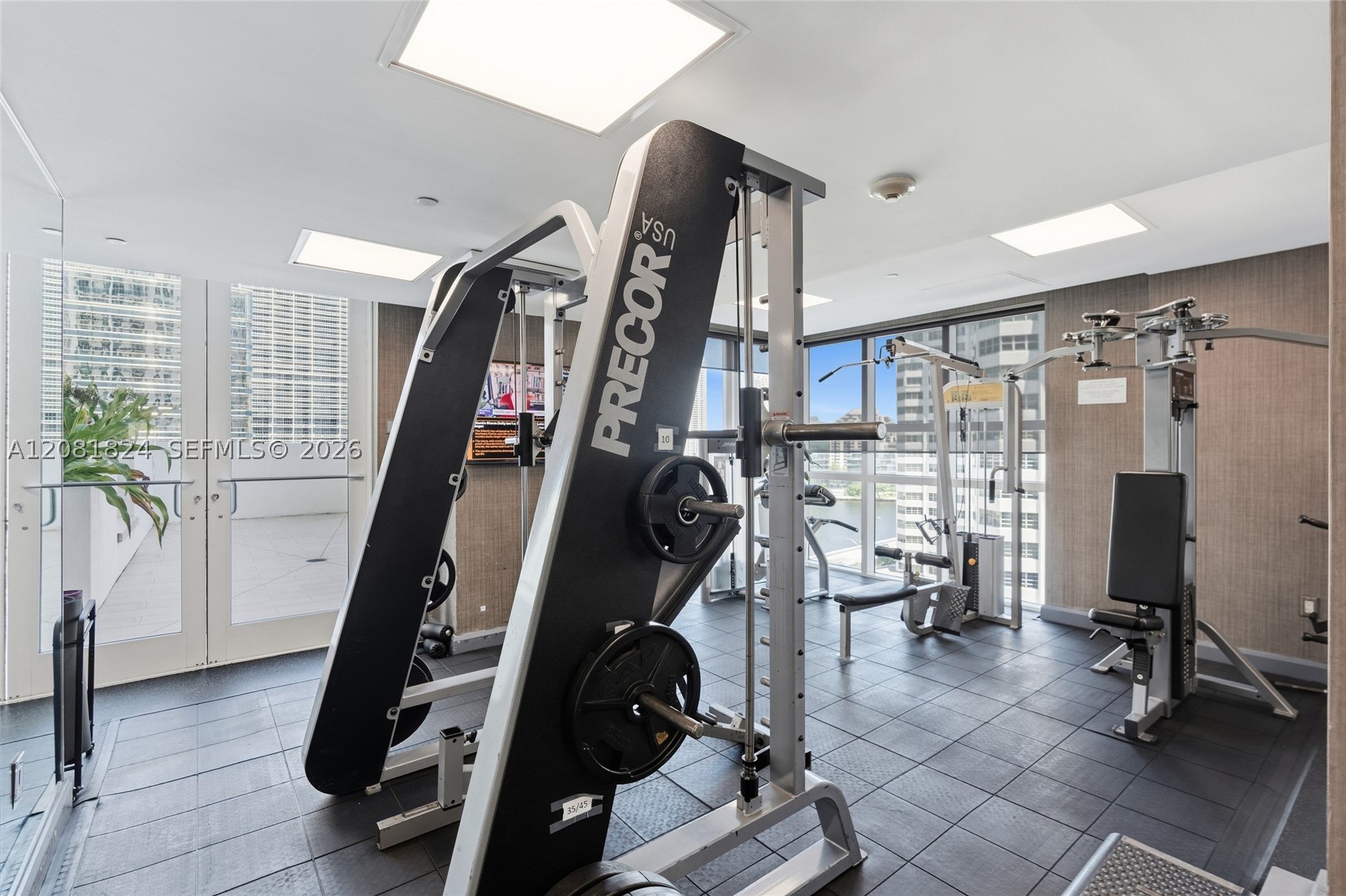 950 Brickell Bay Dr #3111, Miami FL 33131