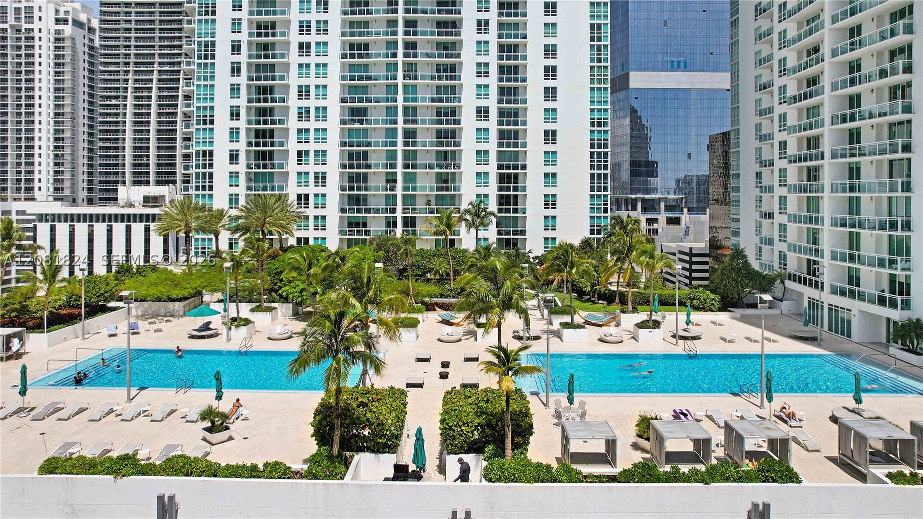950 Brickell Bay Dr #3111, Miami FL 33131