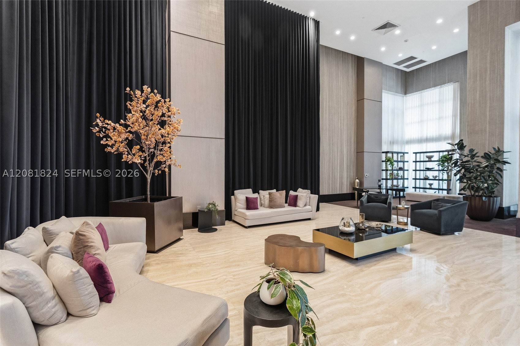 950 Brickell Bay Dr #3111, Miami FL 33131