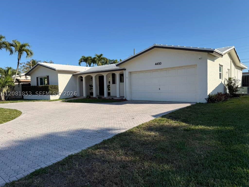 4450 NW 9th St, Coconut Creek FL 33066