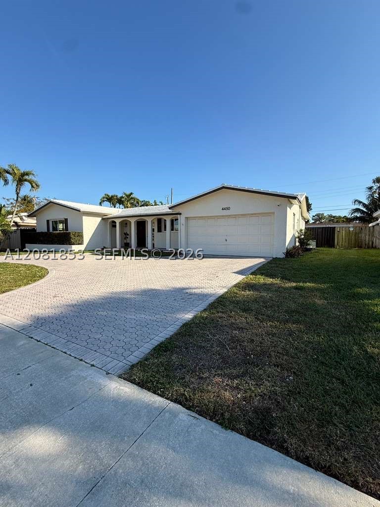 4450 NW 9th St, Coconut Creek FL 33066