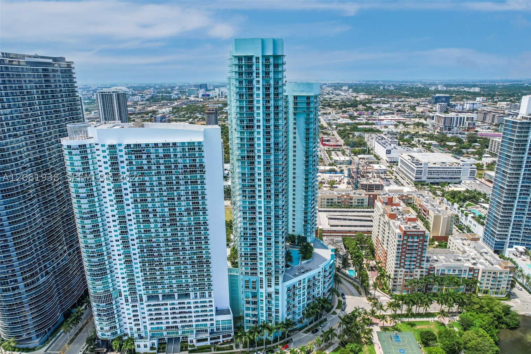 1900 N Bayshore Dr #2111, Miami FL 33132