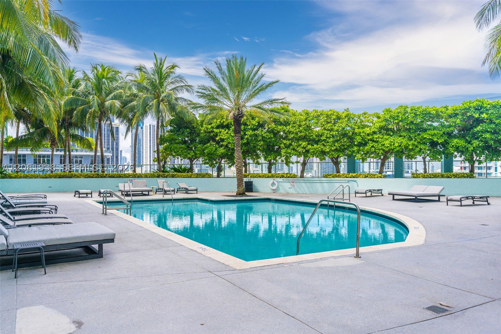 1900 N Bayshore Dr #2111, Miami FL 33132