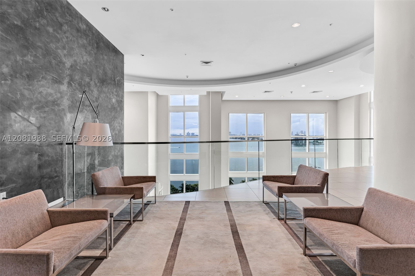 1900 N Bayshore Dr #2111, Miami FL 33132