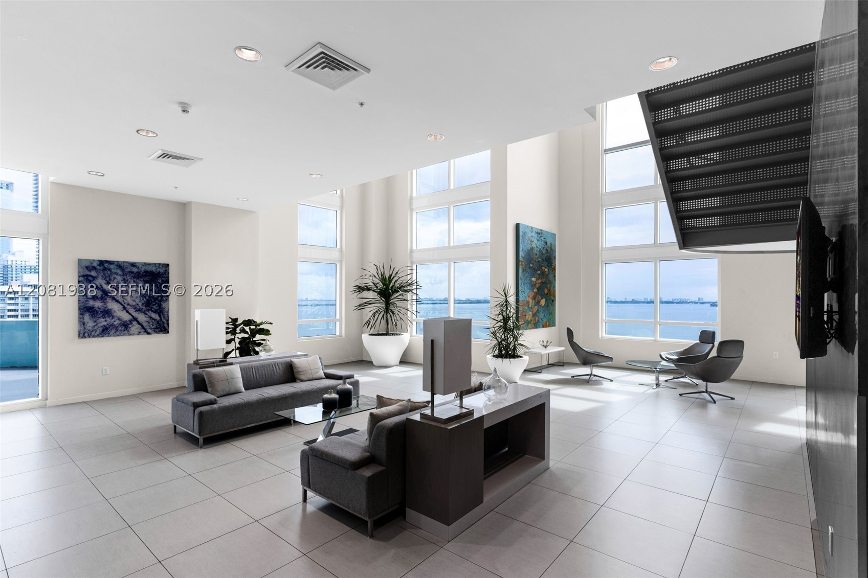 1900 N Bayshore Dr #2111, Miami FL 33132