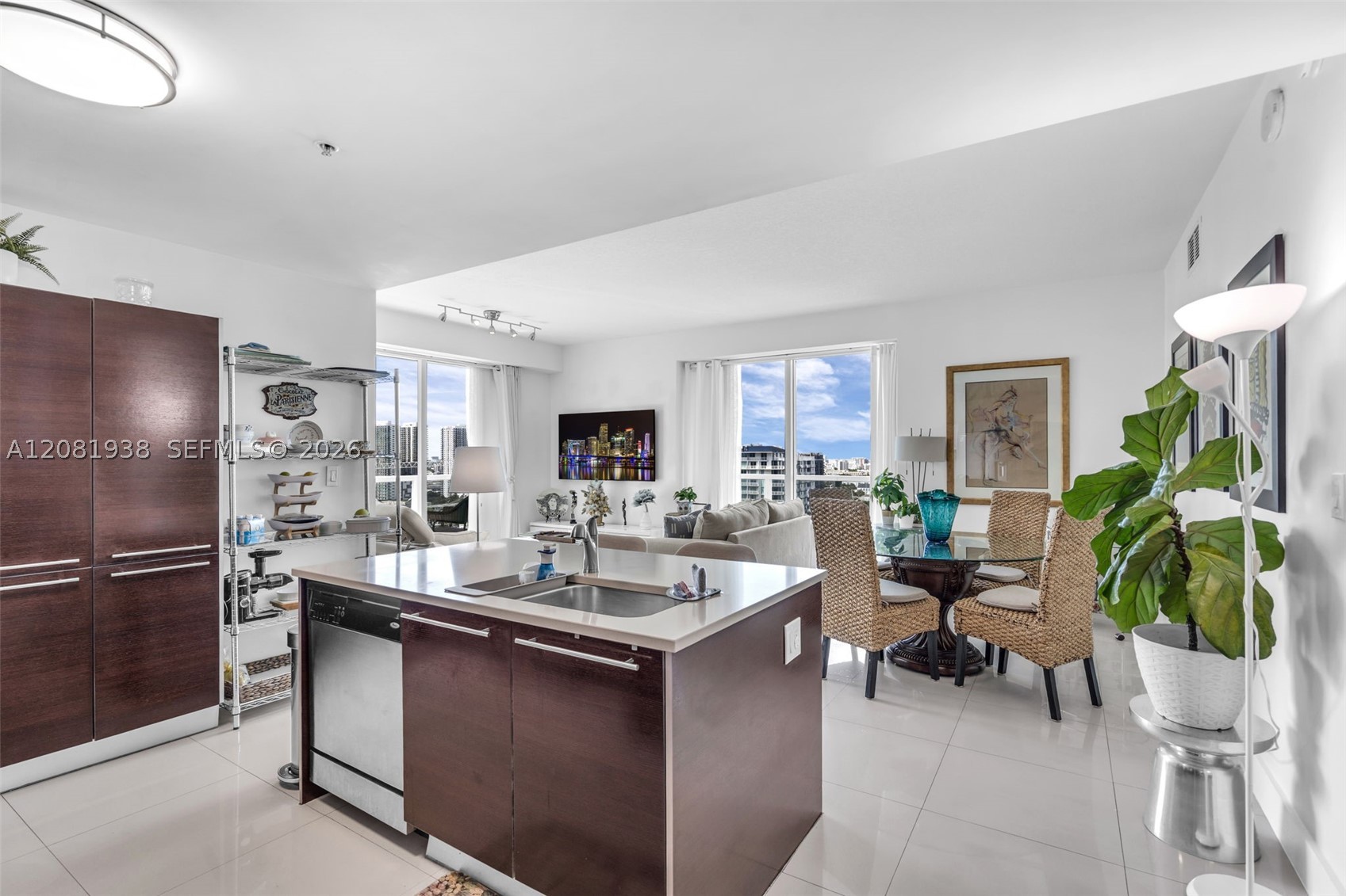 1900 N Bayshore Dr #2111, Miami FL 33132