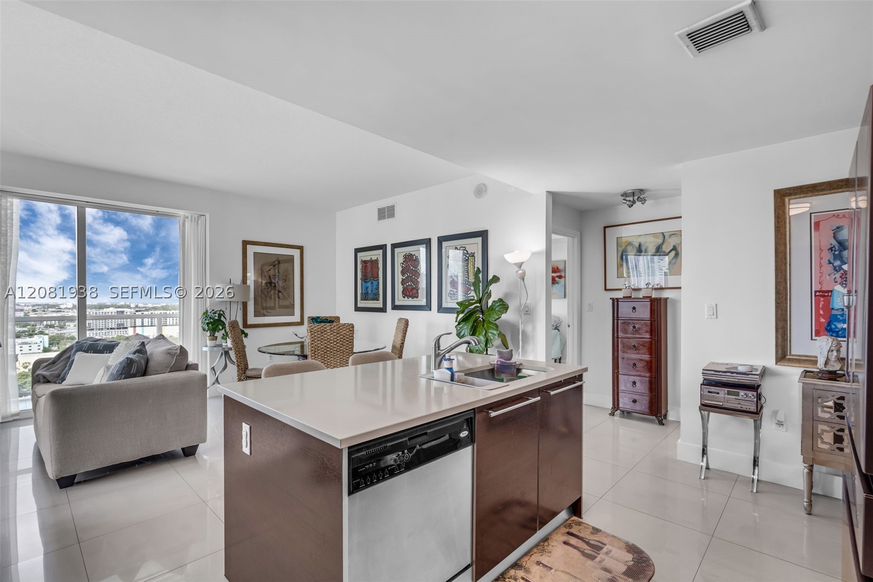 1900 N Bayshore Dr #2111, Miami FL 33132