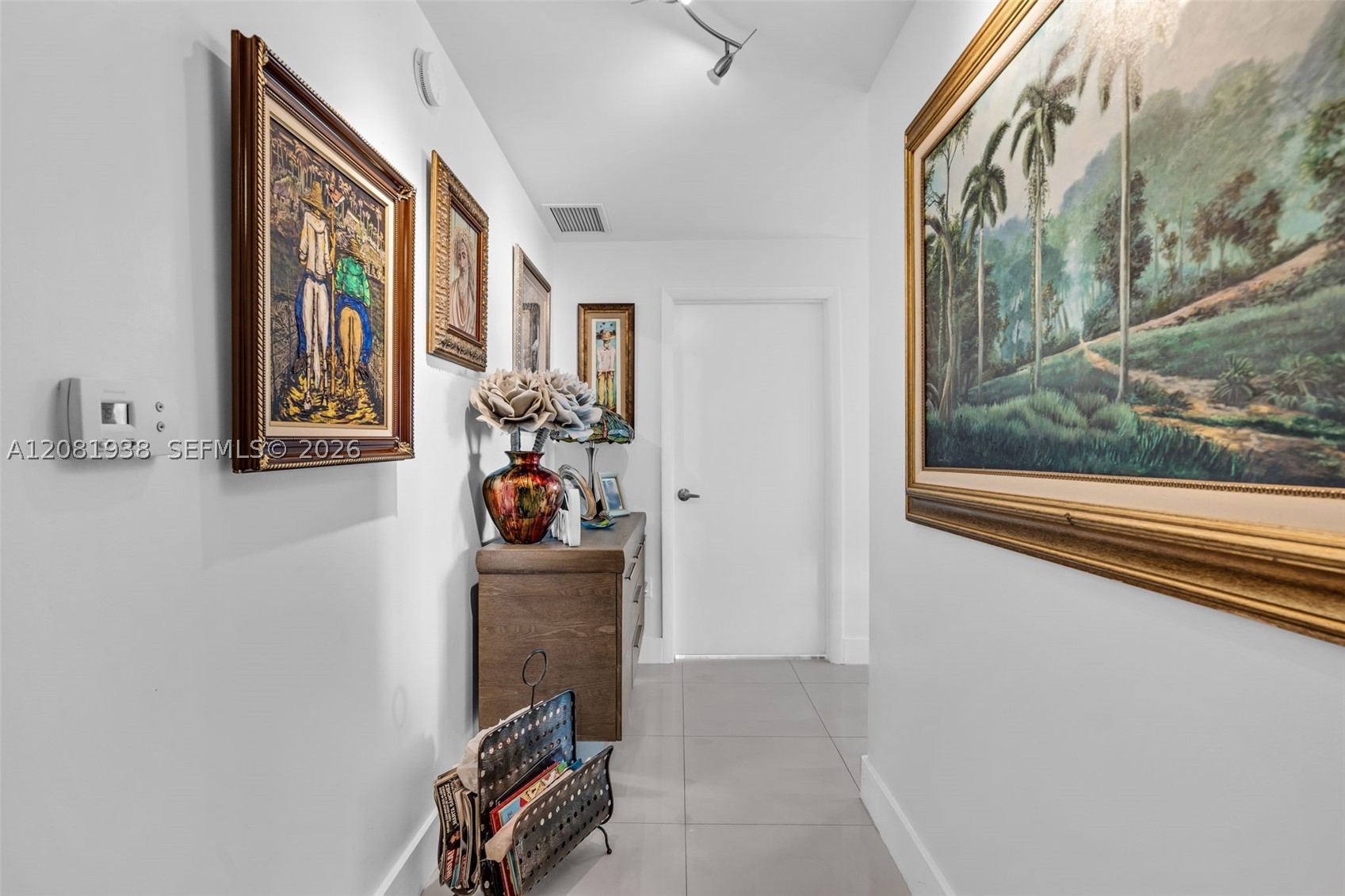1900 N Bayshore Dr #2111, Miami FL 33132