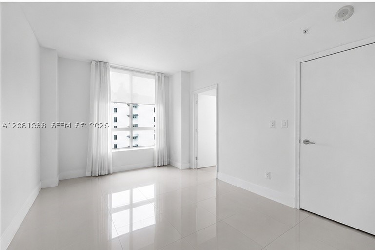 1900 N Bayshore Dr #2111, Miami FL 33132