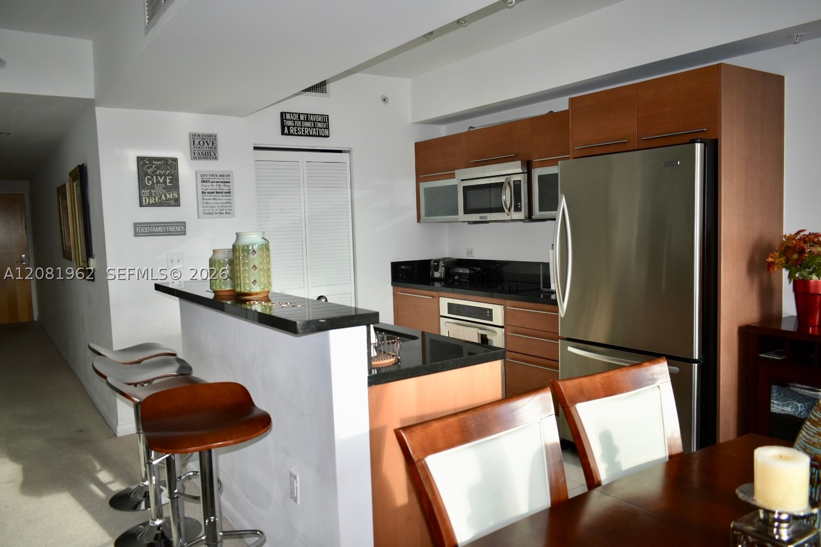 253 NE 2nd St #1402, Miami FL 33132