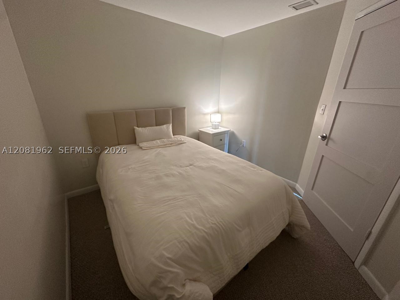 253 NE 2nd St #1402, Miami FL 33132