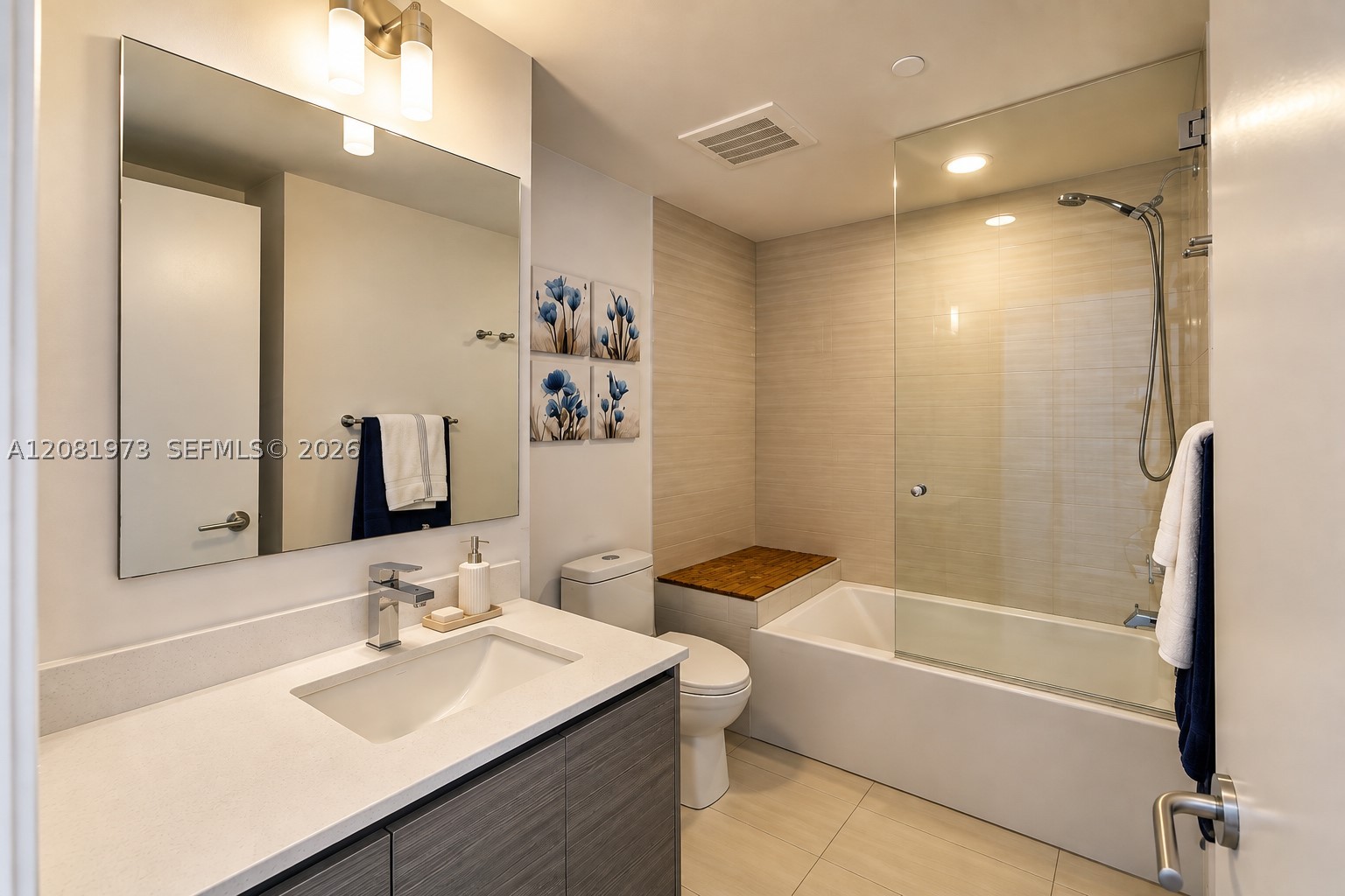 460 NE 28th St #2806, Miami FL 33137