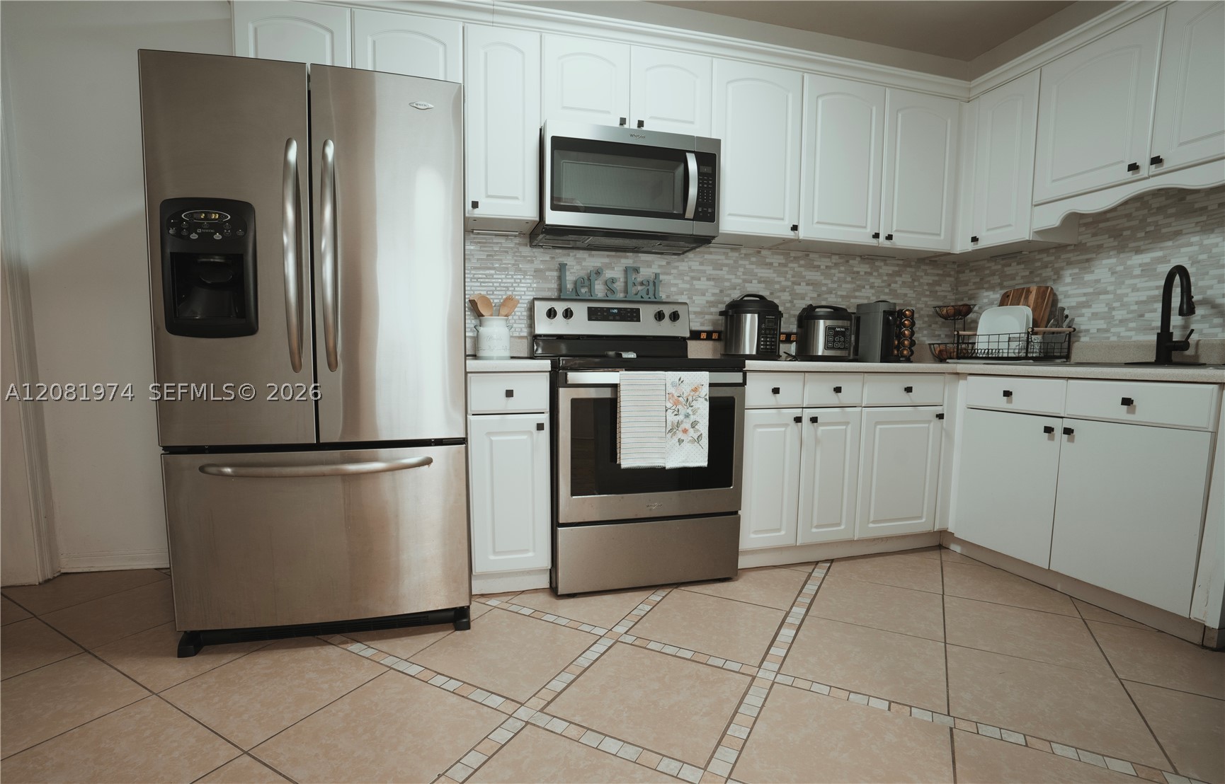 141 NE 14th St, Homestead FL 33030