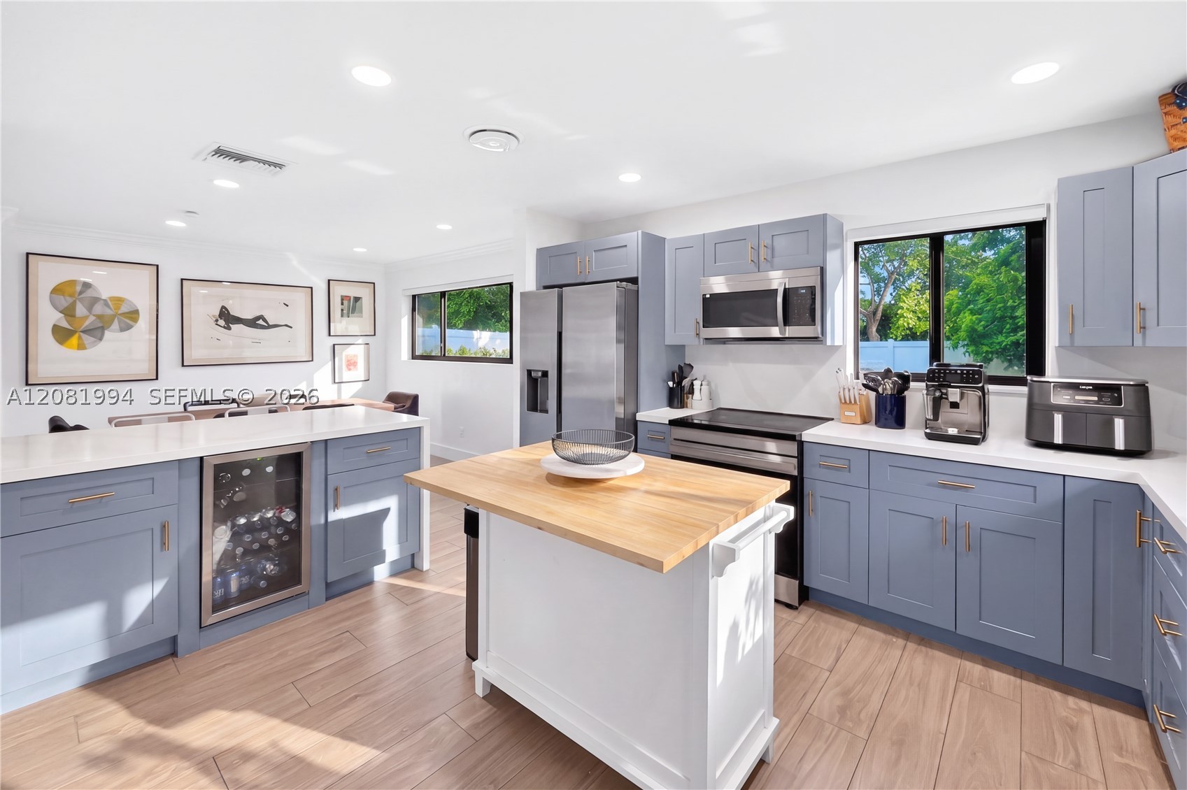 8201 SW 151st St, Palmetto Bay FL 33158