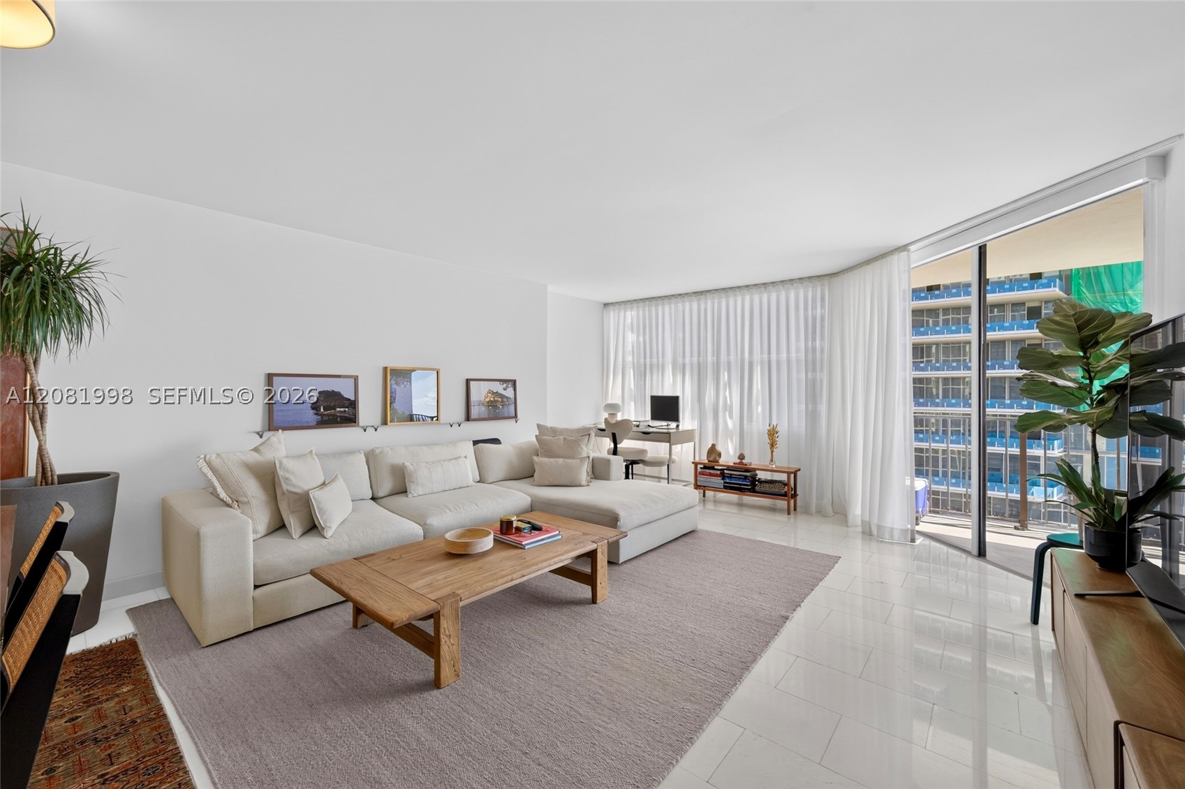 1865 Brickell Ave #A1606, Miami FL 33129