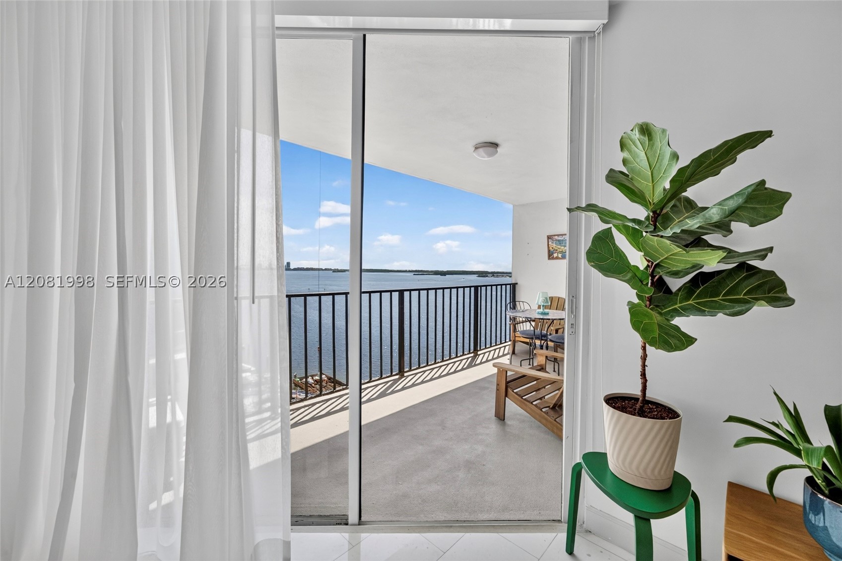 1865 Brickell Ave #A1606, Miami FL 33129