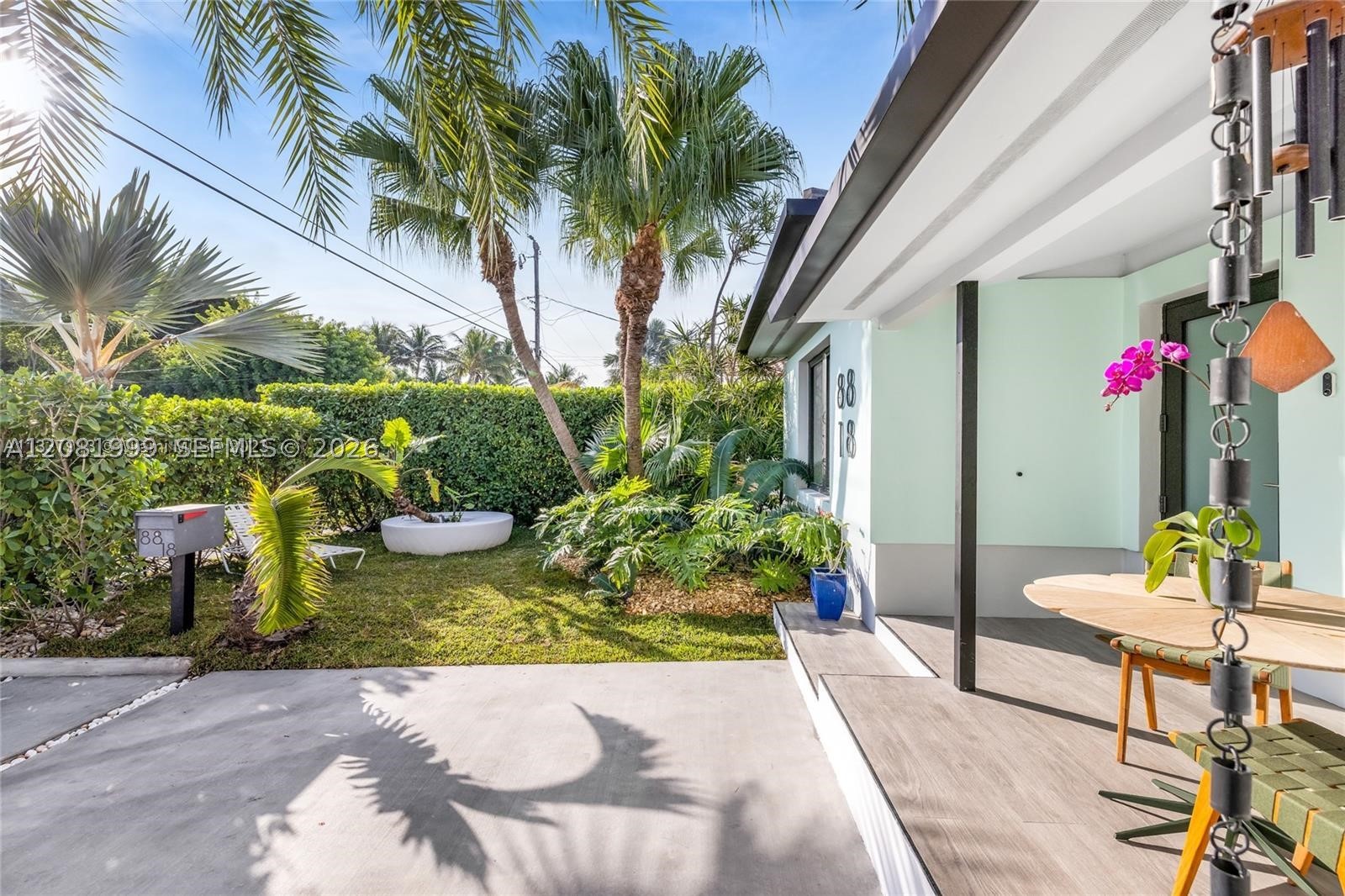 8818 Carlyle Ave, Surfside FL 33154