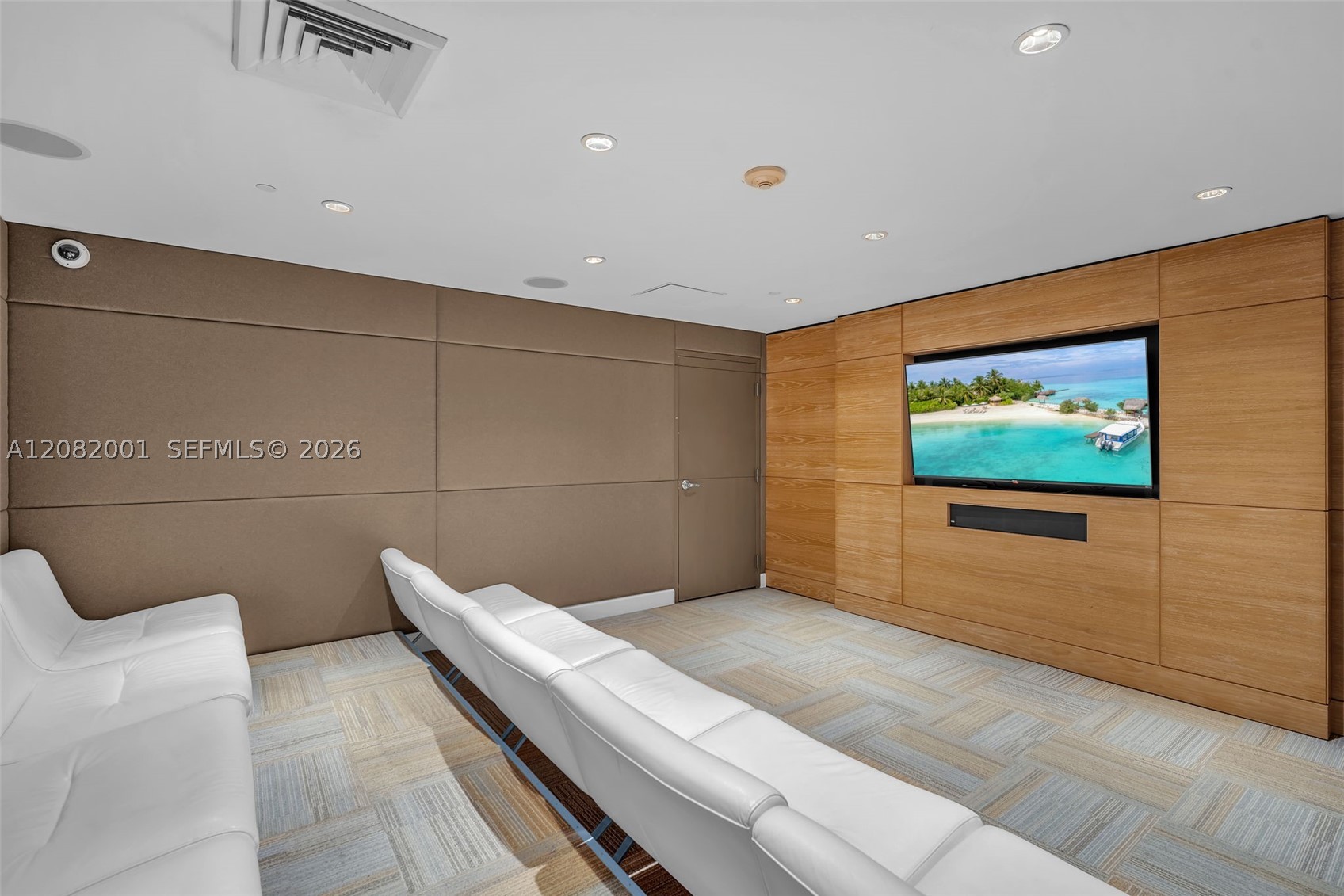 951 Brickell Ave #2403, Miami FL 33131