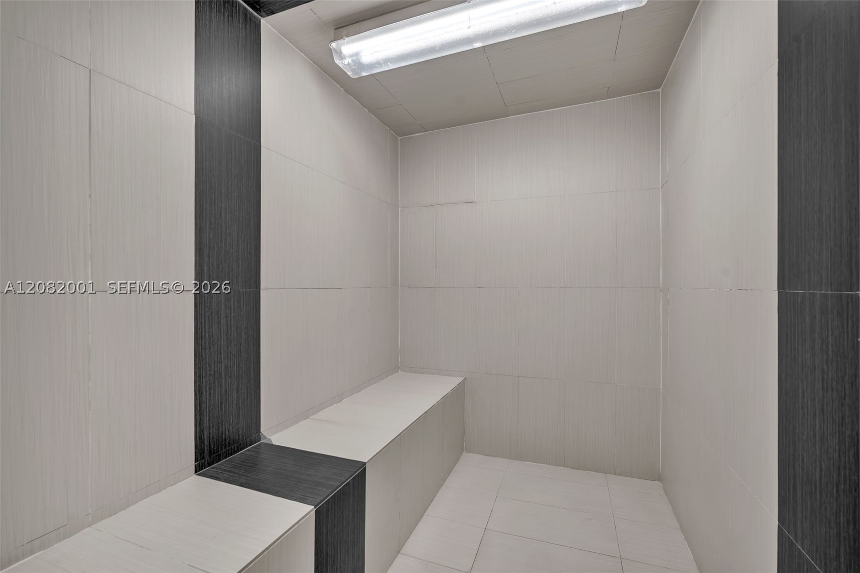 951 Brickell Ave #2403, Miami FL 33131