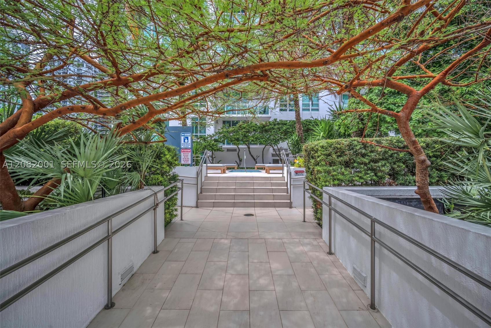 951 Brickell Ave #2403, Miami FL 33131