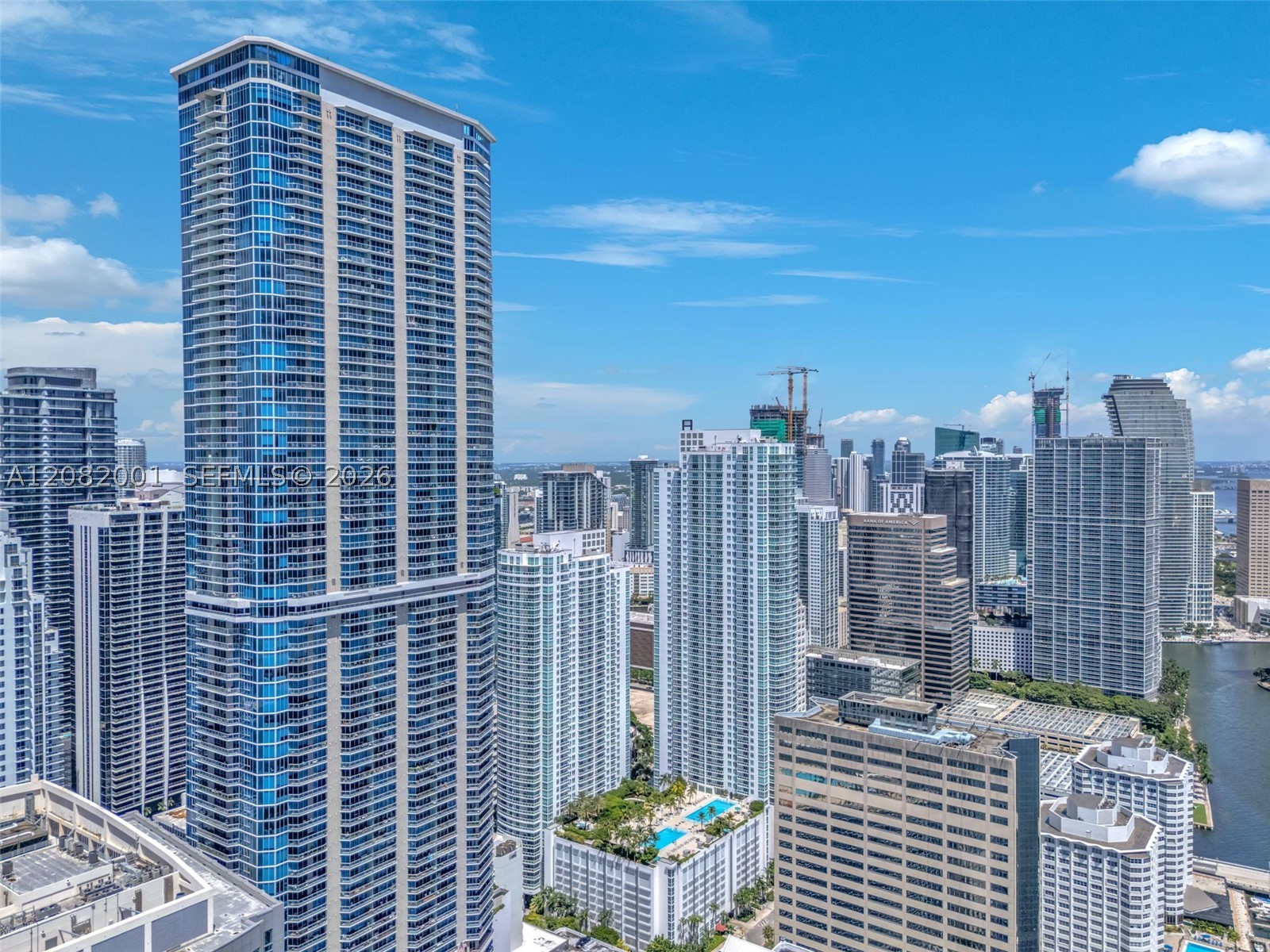 951 Brickell Ave #2403, Miami FL 33131