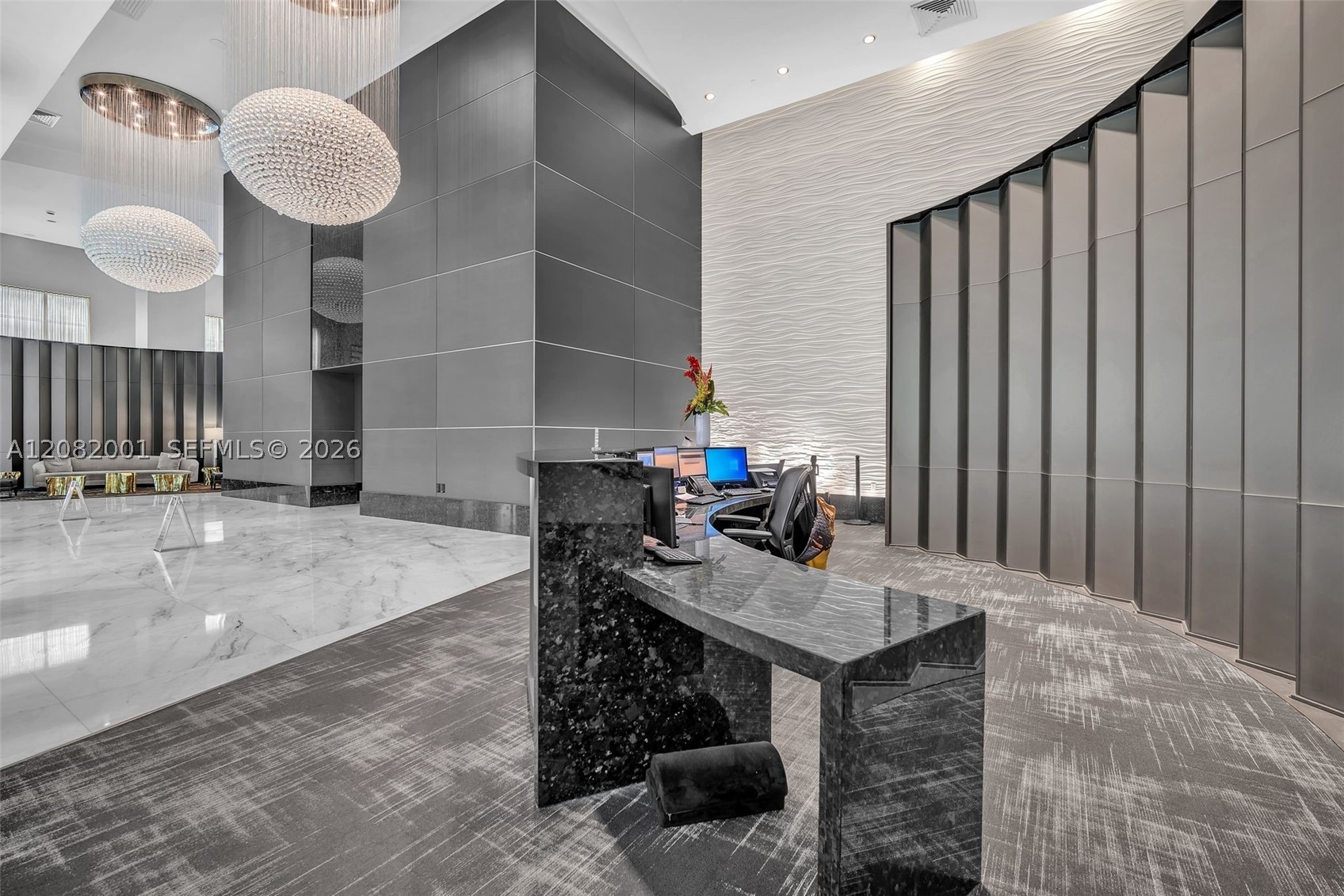 951 Brickell Ave #2403, Miami FL 33131