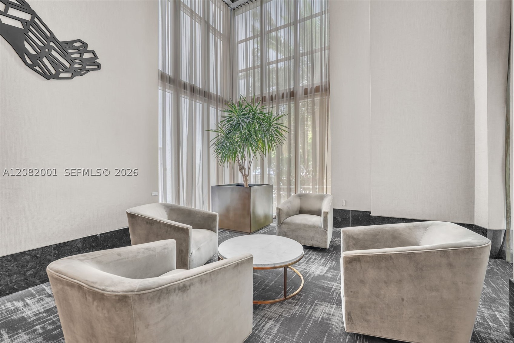 951 Brickell Ave #2403, Miami FL 33131
