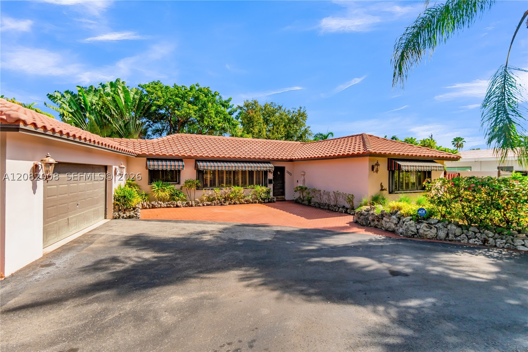 2533 NE 35th Dr, Fort Lauderdale FL 33308