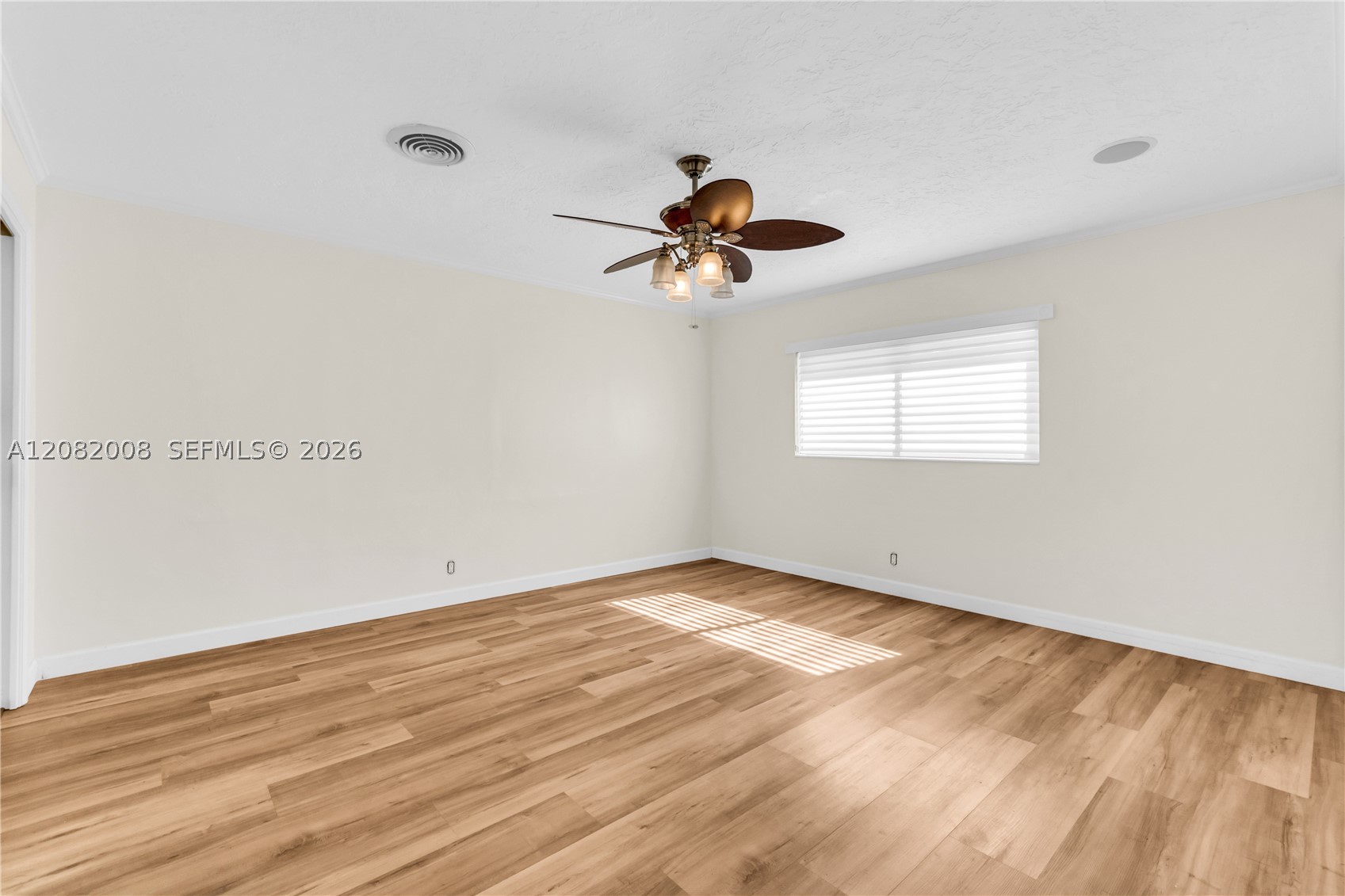 2533 NE 35th Dr, Fort Lauderdale FL 33308