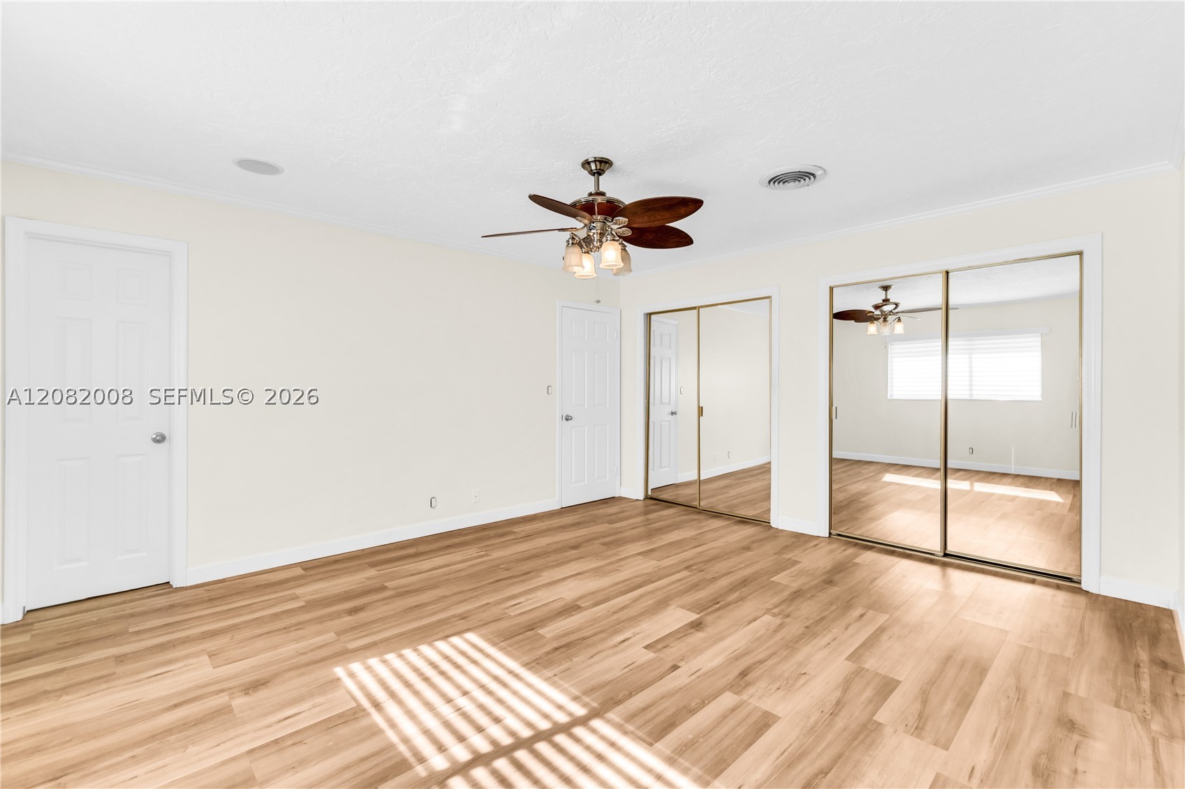 2533 NE 35th Dr, Fort Lauderdale FL 33308