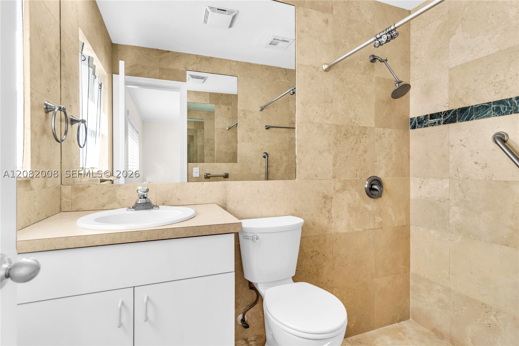 2533 NE 35th Dr, Fort Lauderdale FL 33308