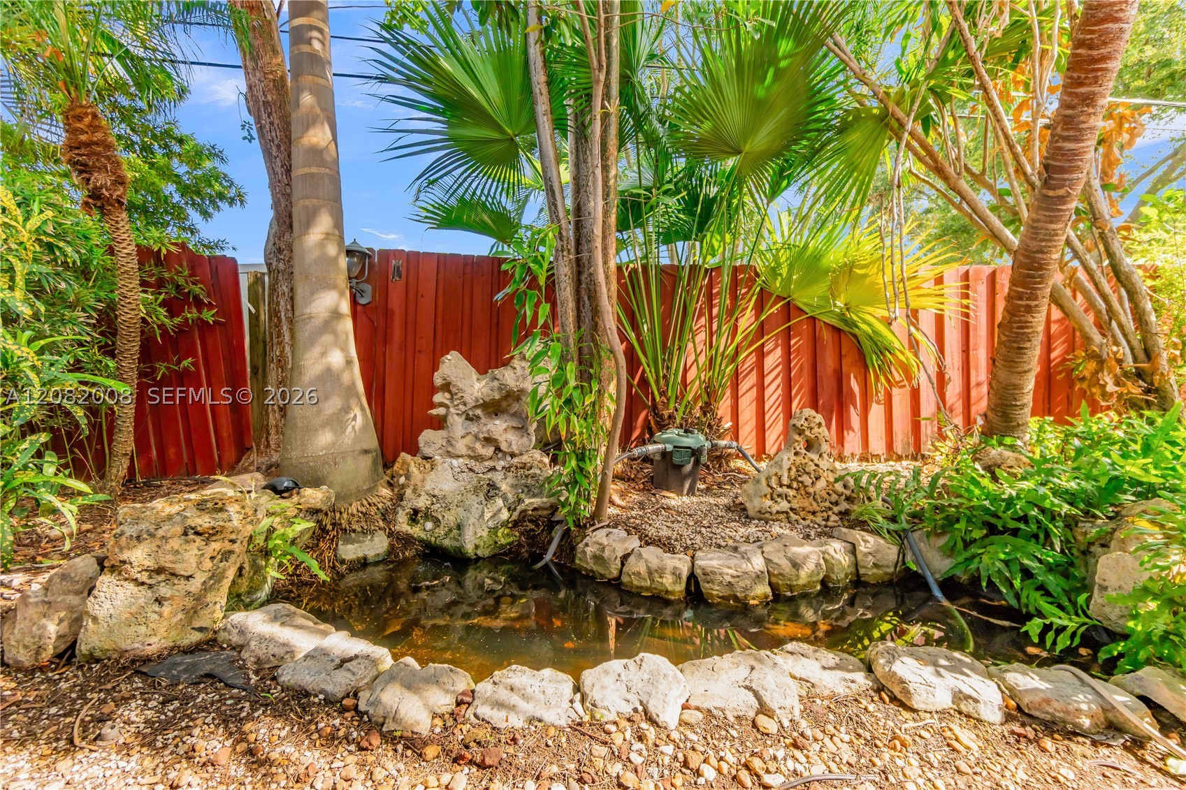2533 NE 35th Dr, Fort Lauderdale FL 33308
