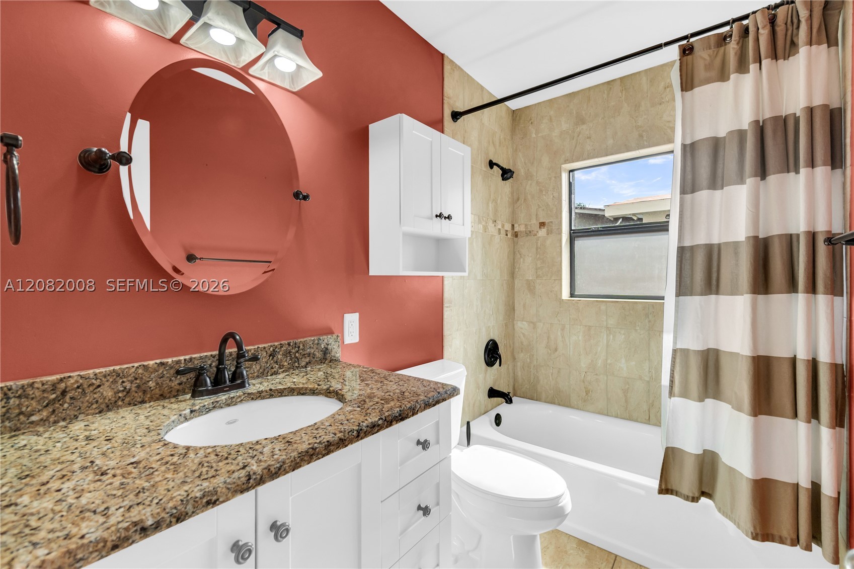 2533 NE 35th Dr, Fort Lauderdale FL 33308