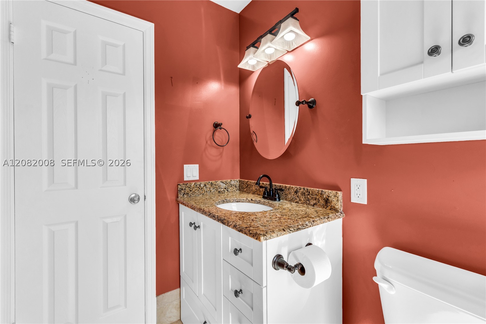 2533 NE 35th Dr, Fort Lauderdale FL 33308