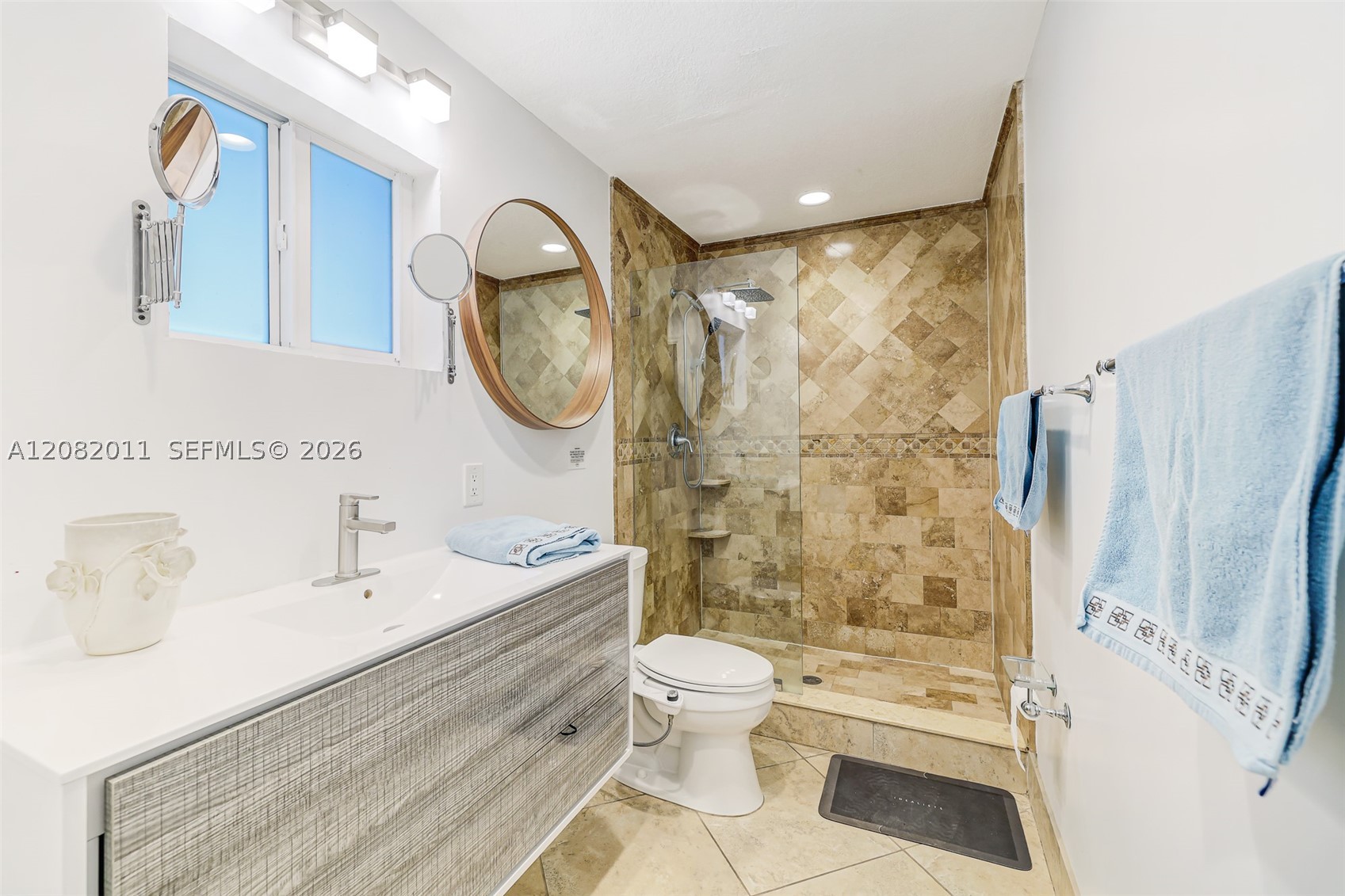 1718 NE 58th St, Fort Lauderdale FL 33334