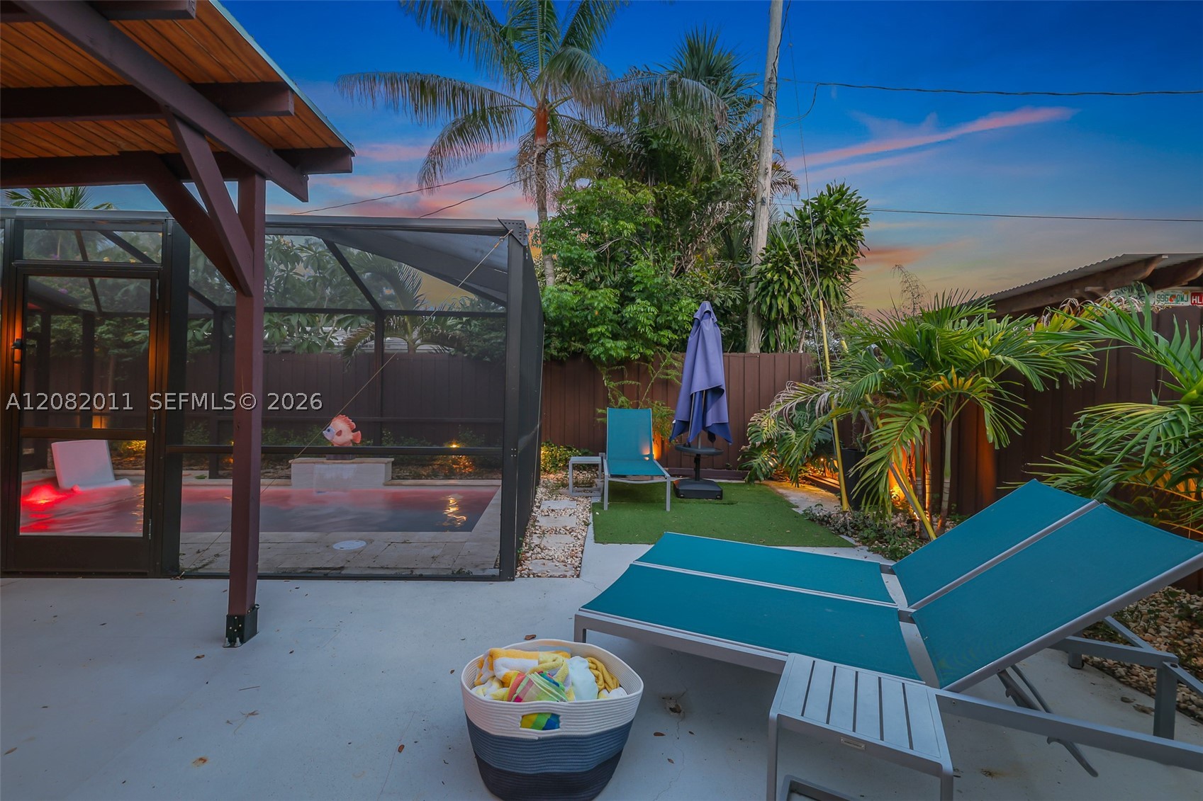 1718 NE 58th St, Fort Lauderdale FL 33334
