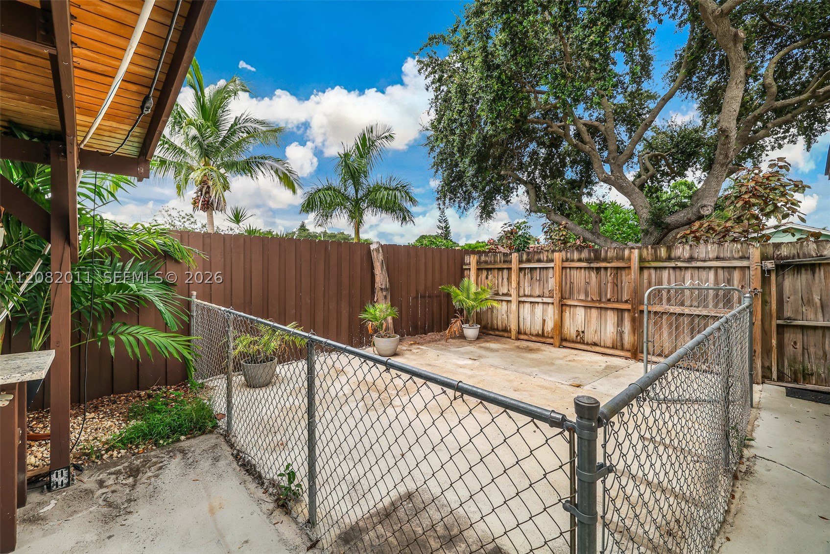 1718 NE 58th St, Fort Lauderdale FL 33334