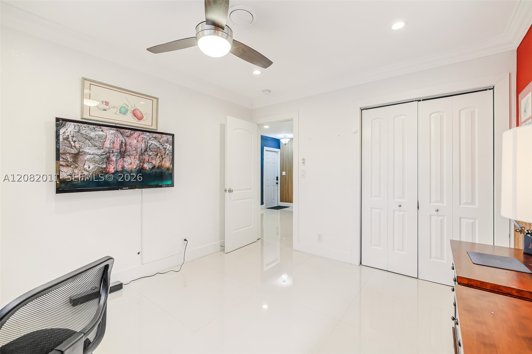 1718 NE 58th St, Fort Lauderdale FL 33334