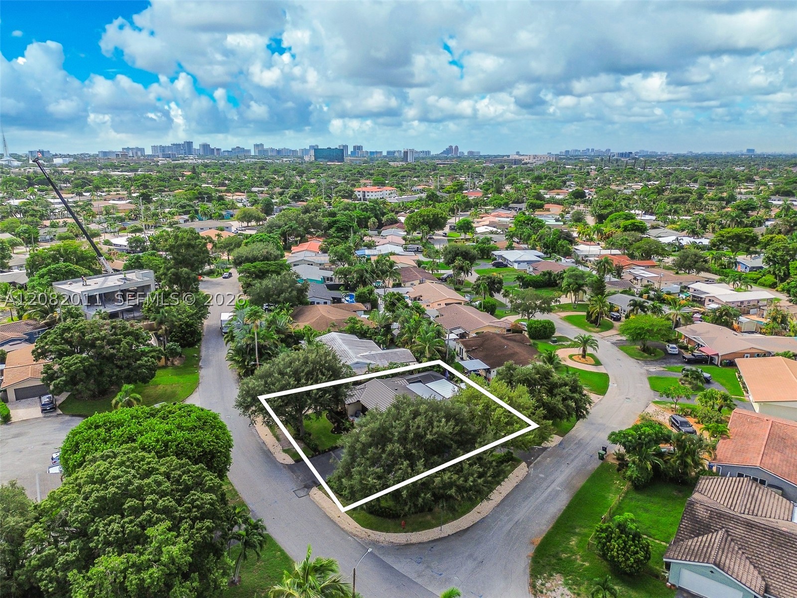 1718 NE 58th St, Fort Lauderdale FL 33334