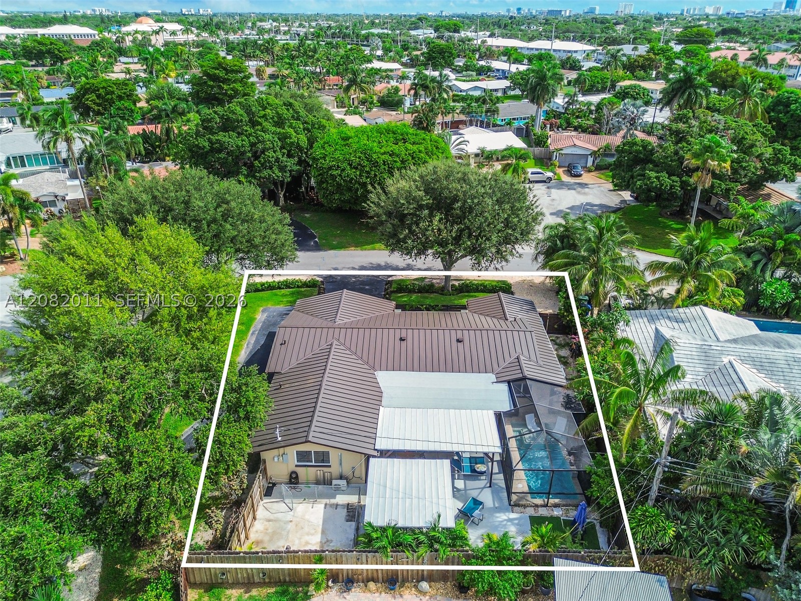 1718 NE 58th St, Fort Lauderdale FL 33334